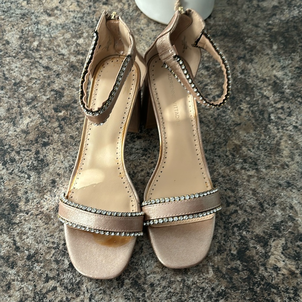 Adrienne Vittadini rhinestone heels Size 8